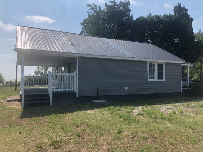 Photo - 381 Big Hill Rd