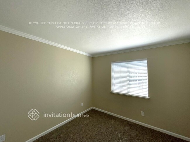 Photo - 2799 Silhouettes St