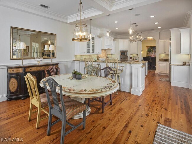 Photo - 165 Broad Ave S