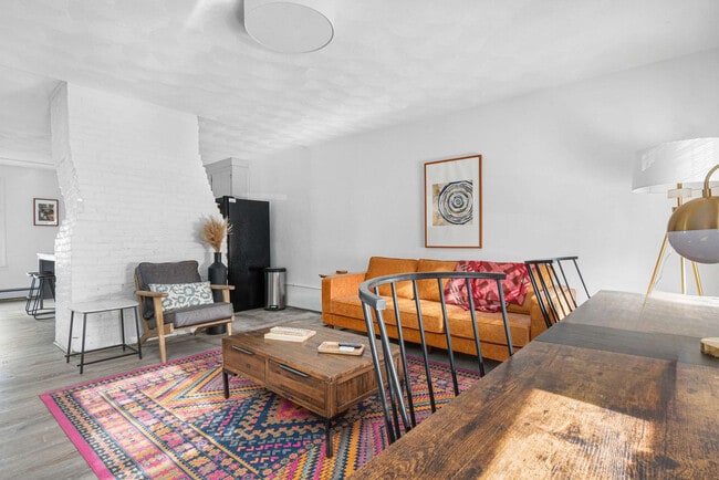 Photo - 136 Main St Unit SI ID1380013P