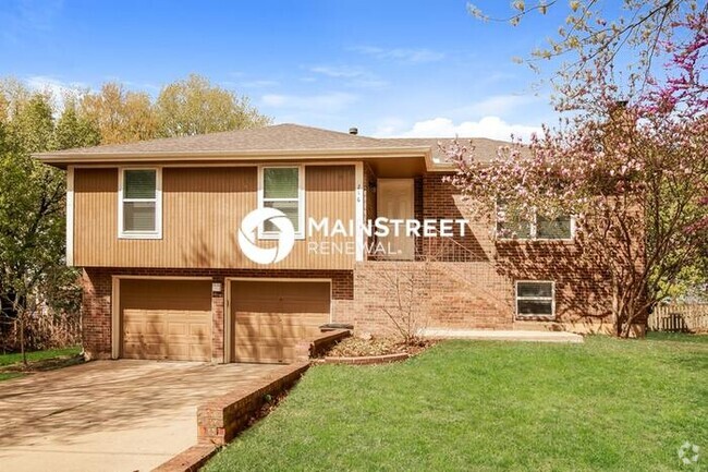 Building Photo - 216 W Heritage Dr Rental