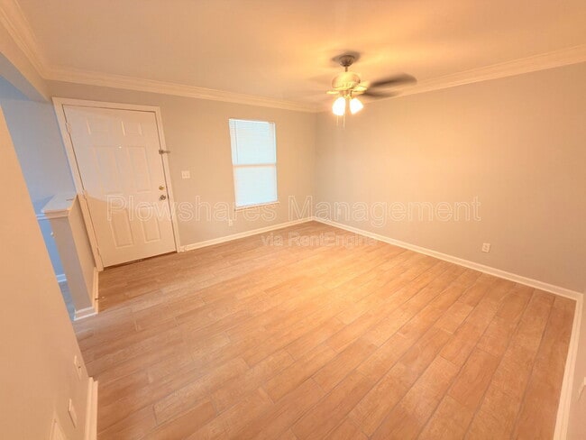 Photo - 102 E Florence Ave Unit 44