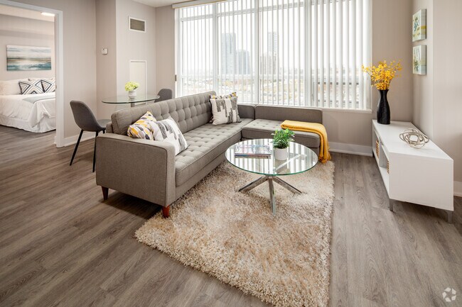 2 Bdrm