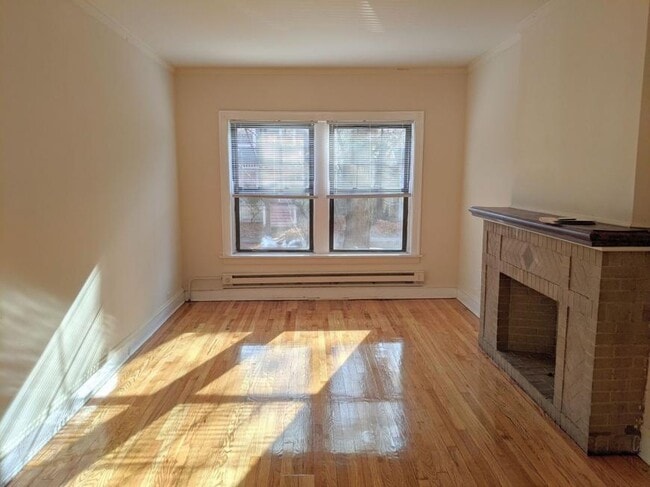 1 bedroom in Evanston IL 60201 - 1 bedroom in Evanston IL 60201 Condo Unit 1031-W3