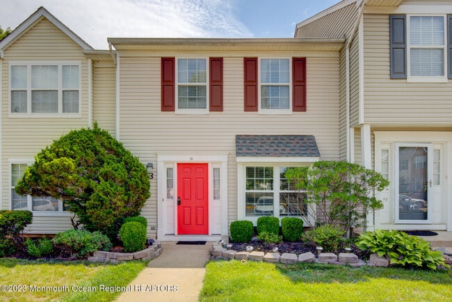 Building Photo - 16 Gloucester Ct Unit 3