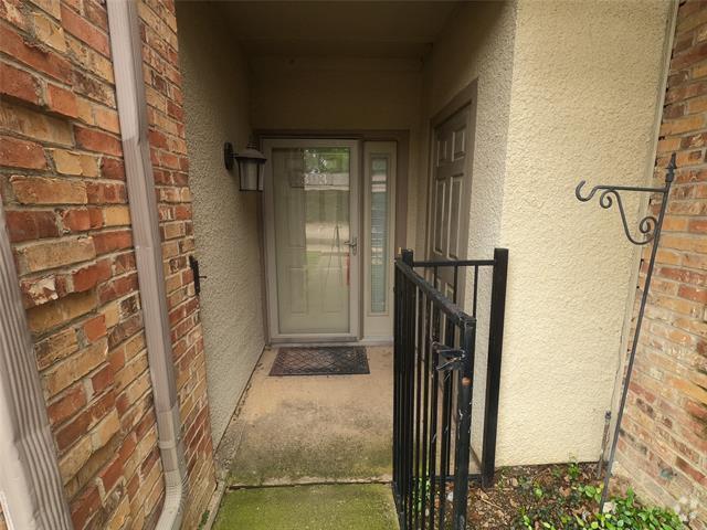 Building Photo - 2835 Keller Springs Rd Unit 1303 Rental