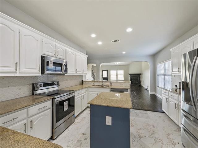 Photo - 3508 Hornbeam St