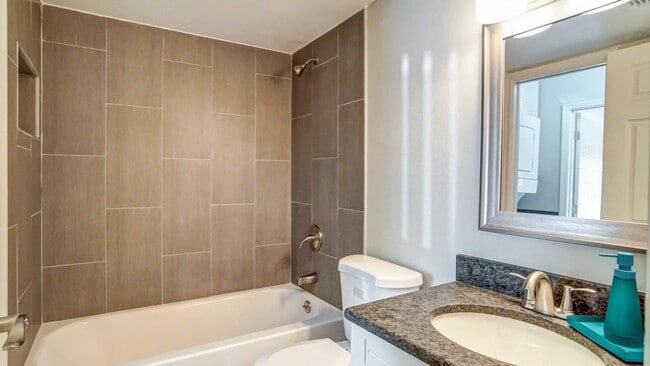 Photo - WestShore Apartments