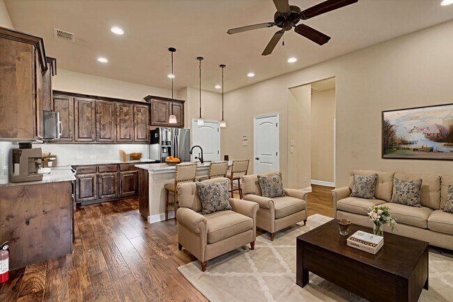 Photo - 1224 Pebblebrook Dr