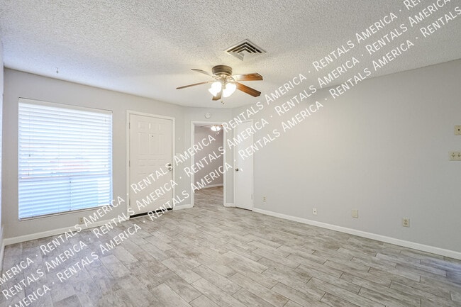 Photo - 9020 W Highland Ave Unit 107
