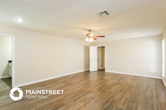 Photo - 8224 NW 86th St