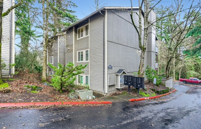 Building Photo - Modern Hillsdale Condo with Vaulted Ceilings, Quartz Kitchen, and Private Deck