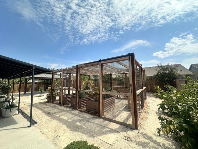 Photo - 2548 N Kayenta St