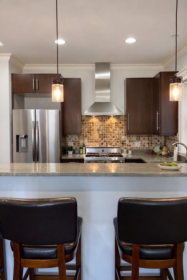 Photo - 1041 W Grace St