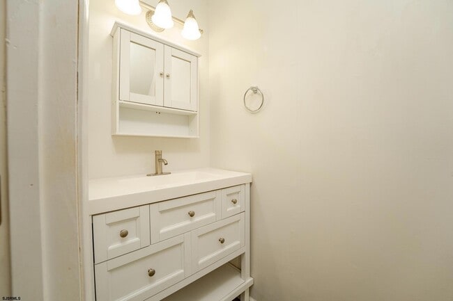 Photo - 19 Clipper Ct