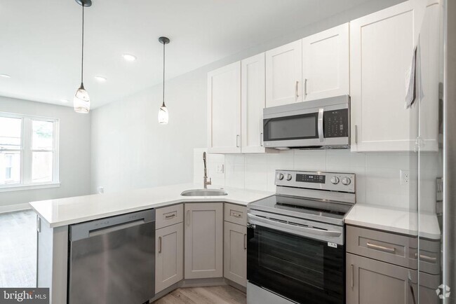 Building Photo - 5122 Ranstead St Rental