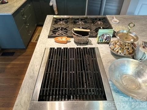 Photo - 404 W 8th St