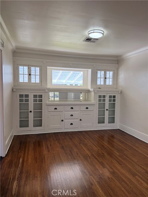 Photo - 1631 Walworth Ave
