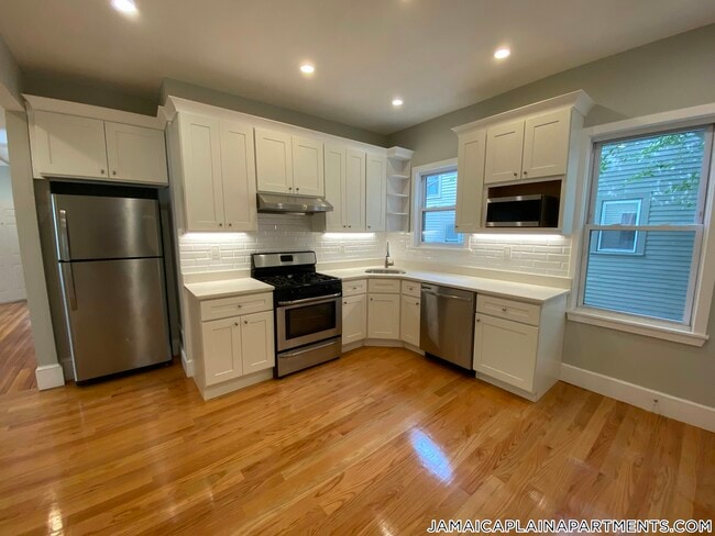 Photo - 164 Hyde Park Ave Unit 2