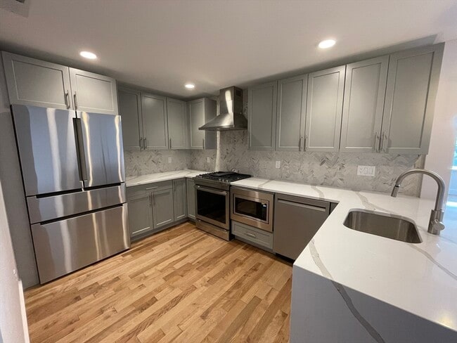 Photo - 50 Hichborn St Unit 503