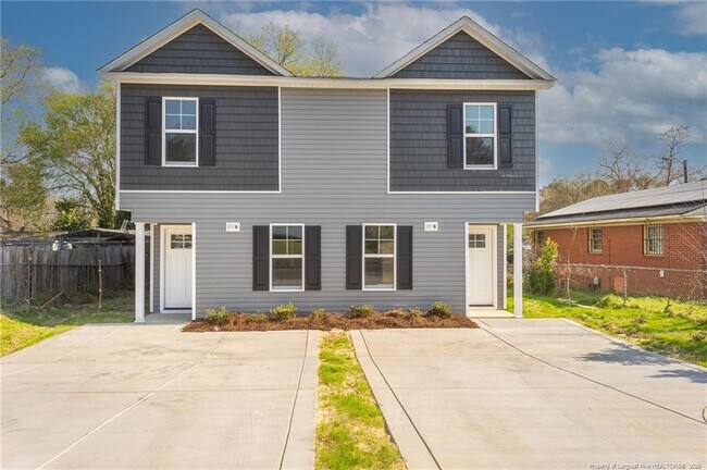 Photo - 907 Rochester Dr