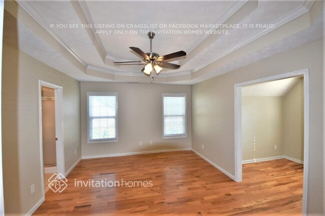 Photo - 2905 Meadow Gate Way