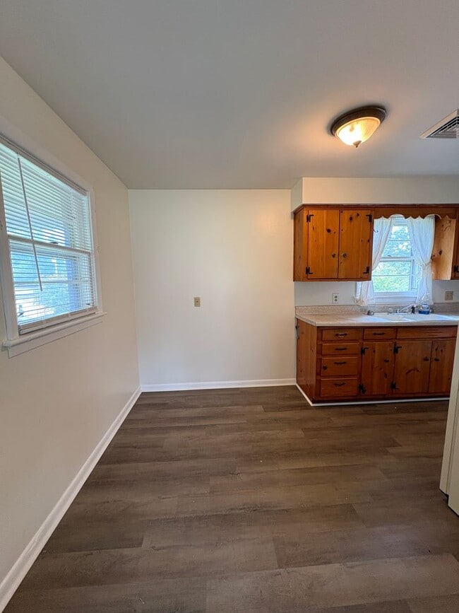 Photo - 145 Madison Cir