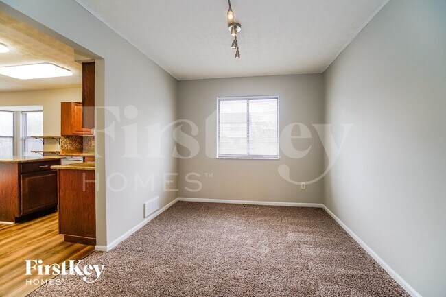 Photo - 2824 Harnet Ct