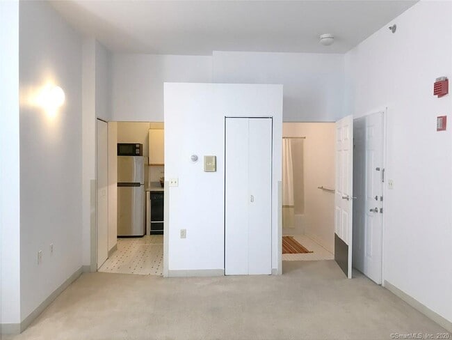 Photo - 124 Court St Unit 405