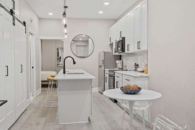 Photo - 218 4th St SE Apartamento Unidad ID1045686P