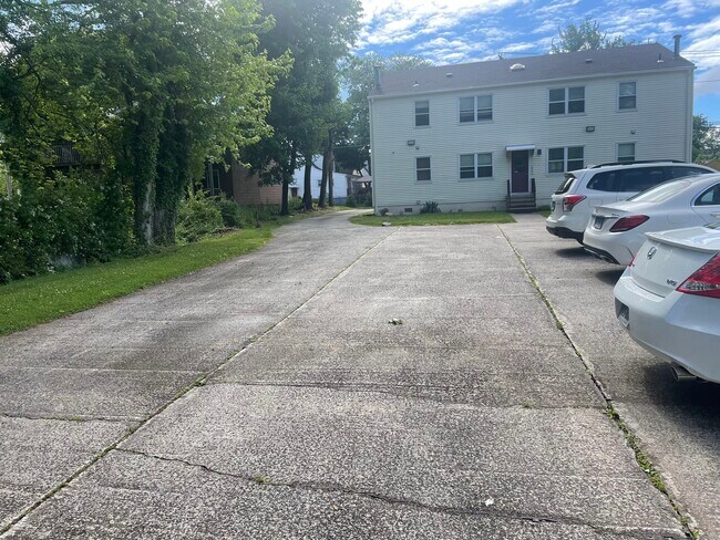 Photo - 52 French Ave