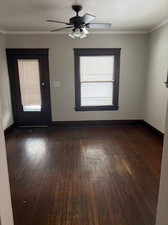 Photo - 2 BR West Side Unit Dn