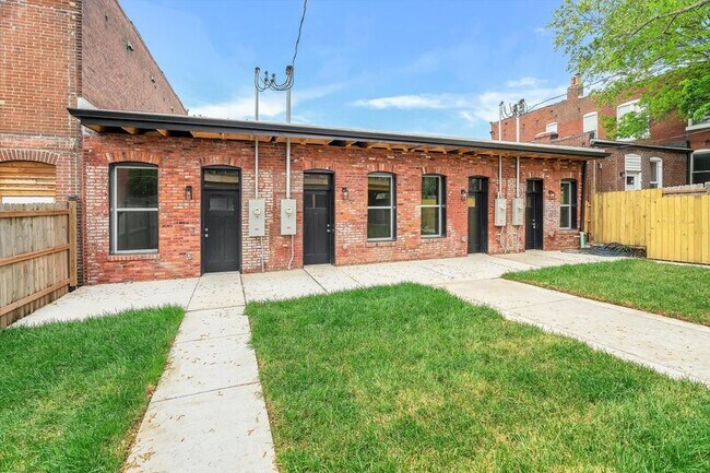 3322 Michigan Ave