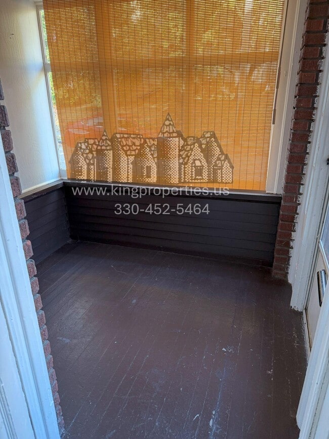 Photo - 14 Geiger Ave