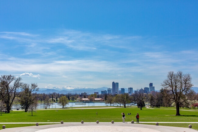 Photo - 2539 Lafayette St