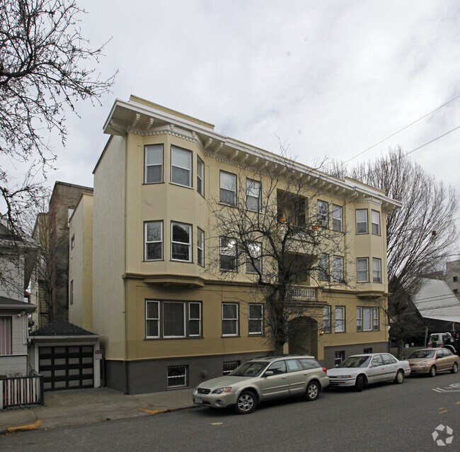 Building Photo - The Hartford Rental