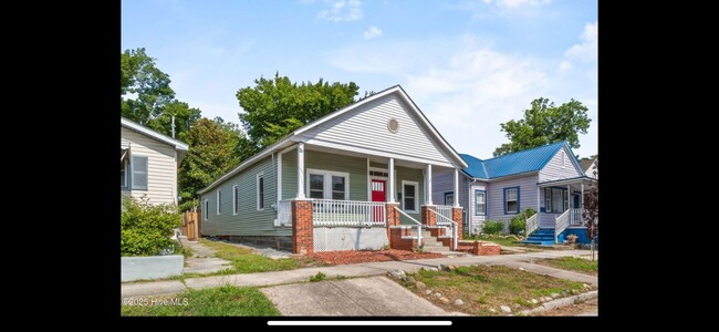 Photo - 609 N 10th St