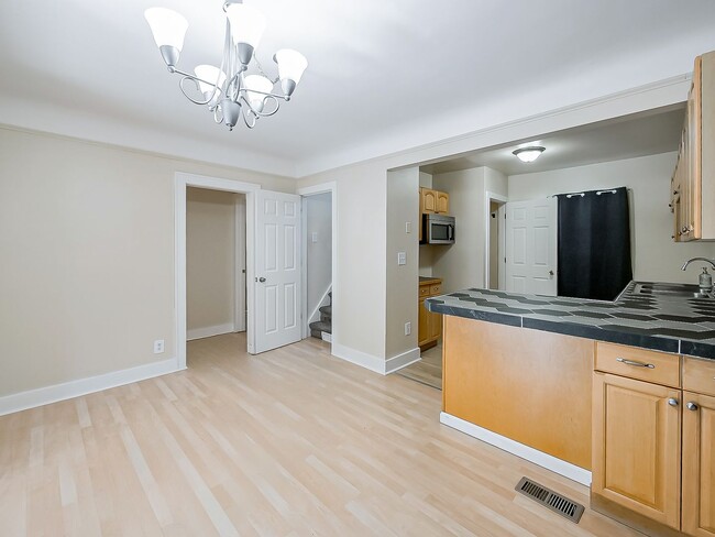 Photo - Charming 3 Bedroom Home Available in Quiet Pontiac Neighborhood