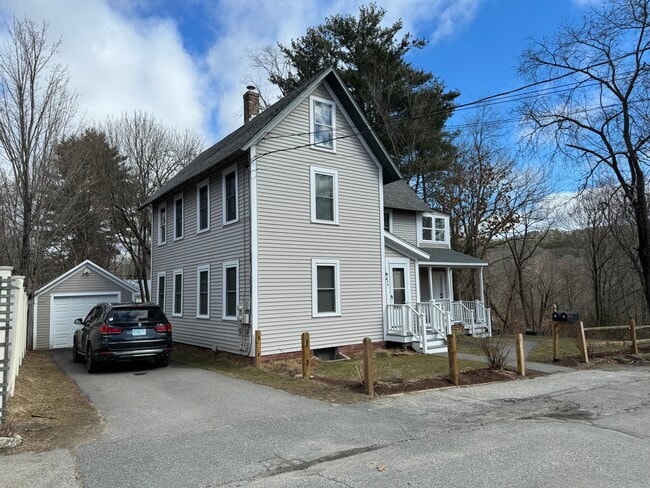 Photo - 40 Wilford St Unit 1