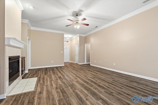 Photo - 105 Ashlawn Ct