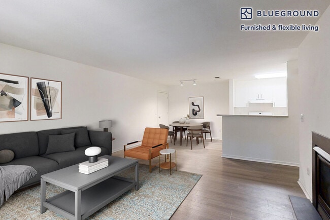 313 Avalon Cir Unit SI FL1-ID2442A