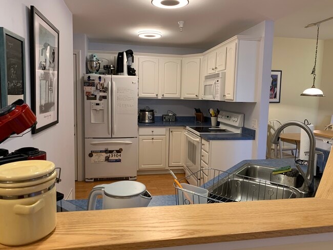 Photo - 101 Eldredge St Unit Eldredge 104