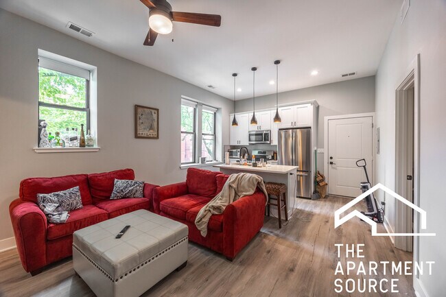 Photo - 1456 W Addison St Condo Unit 2N