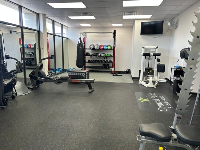 Photo - 410 W 7th St Unidad Beautiful Downtown Tulsa