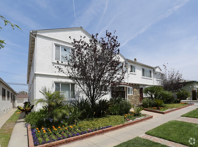 Building Photo - 11355 Washington Pl