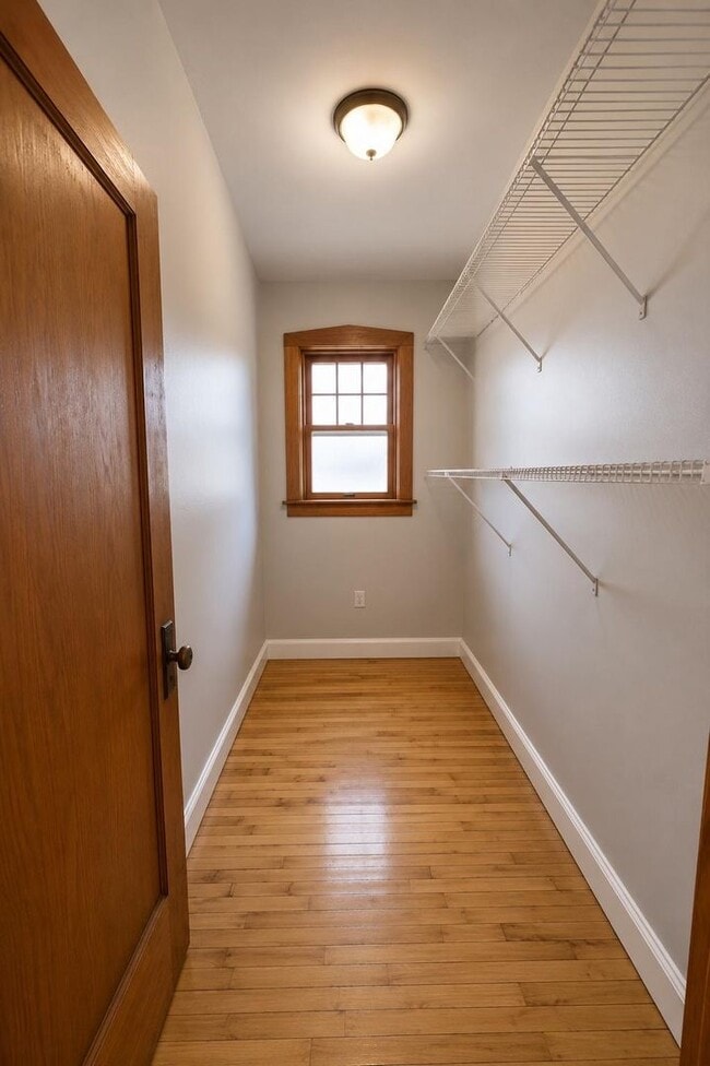Photo - 1900 Highland Ave Unit 1F