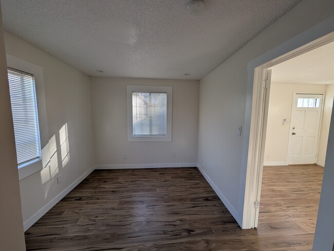 Photo - 1849 E Poinsettia St Unit 1849 1/2