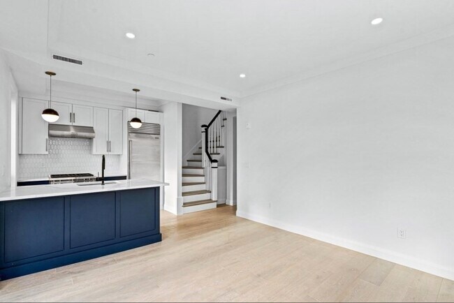 Photo - 1430 Columbia Rd Unidad 4