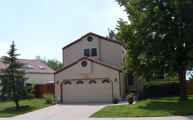 Building Photo - Elegant 4 BD/2.5 BA Home