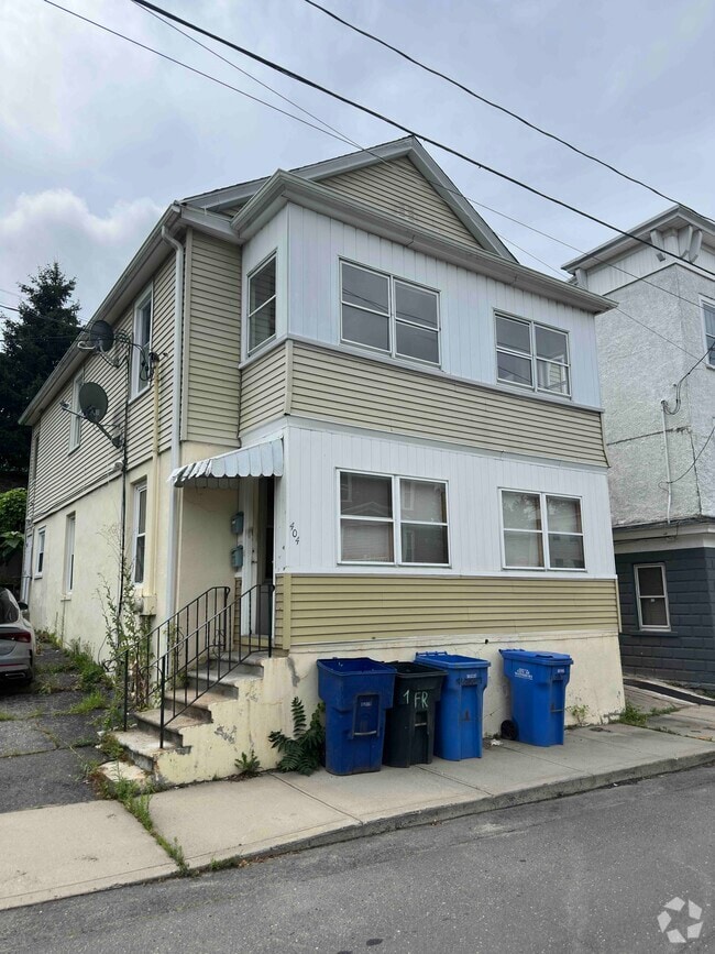 Building Photo - 404 Congress Ave Unit 404 Congress Rental